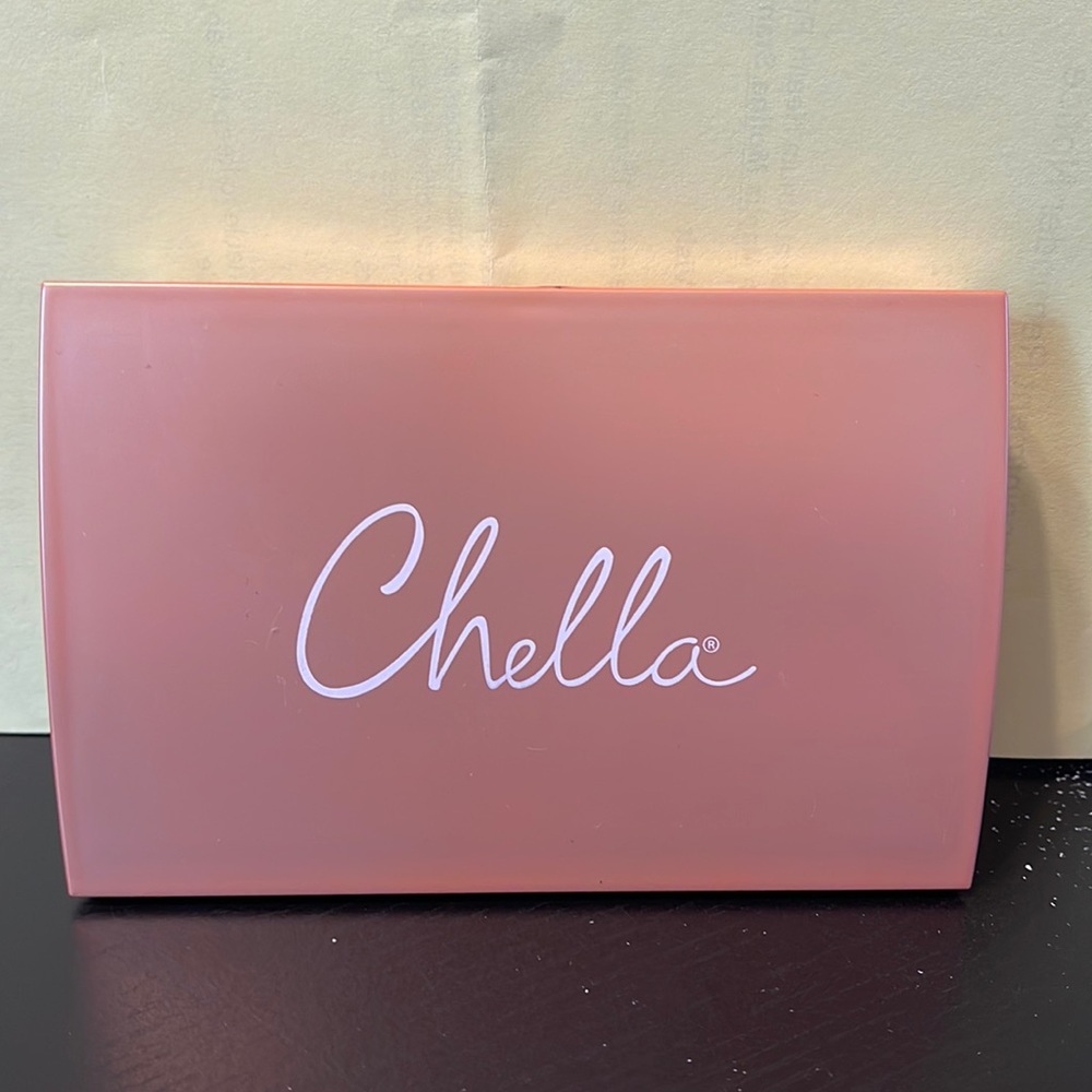 Chella La Vie Neutral Palette